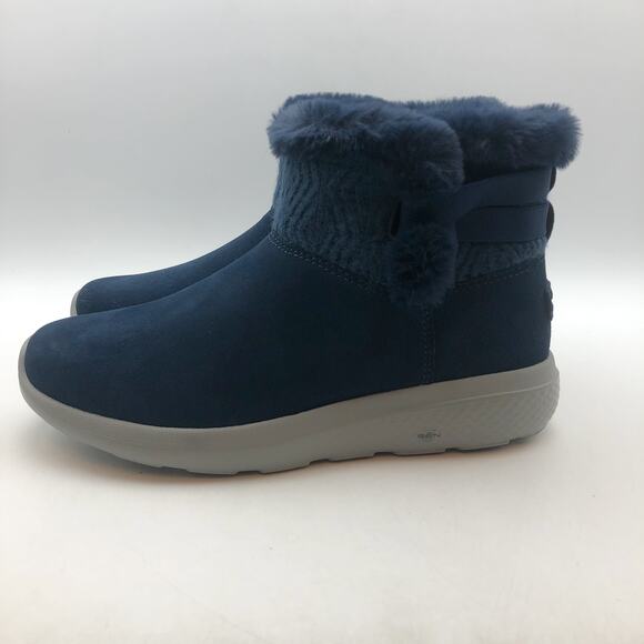 Skechers Women On-the-GO City Suede Boots Size 8.5 Navy Blue Water Repellent NIB - Picture 6 of 10